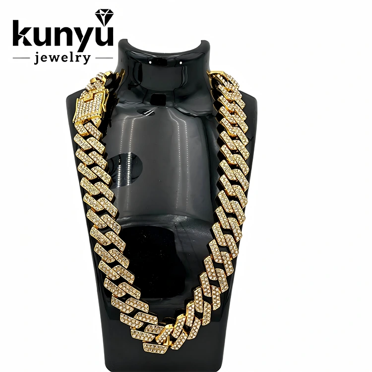 Kalung Pautan Cuban Chunky Kalung Pautan Cuban Chunky