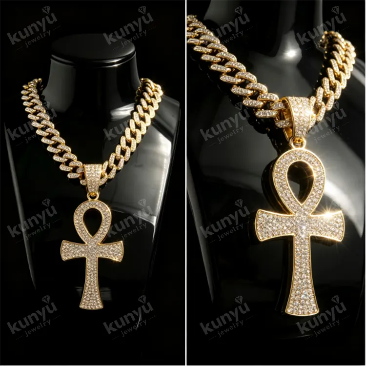 Loket Hip Hop Bersalut Emas